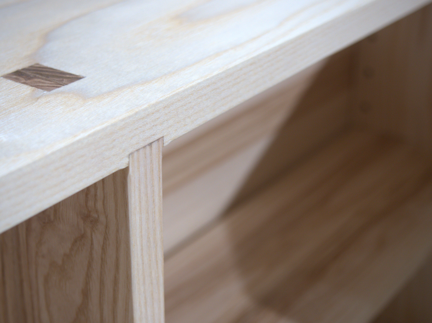 Spiegelschrank "Joinery" in Esche